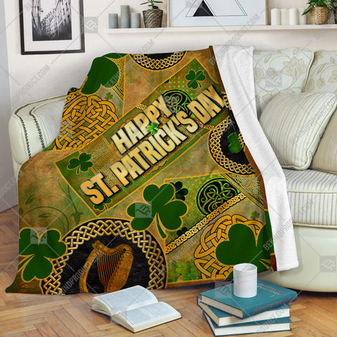 Happy St. Patrick' Day Celtic Vintage Shamrock Blanket Throws Lightweight Cozy For All Season Irish Gift