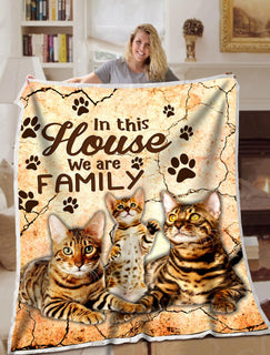 Bengal Cat Blanket We Are Family Blanket Throws - Soft Lightweight Blanket Suitable For All Season