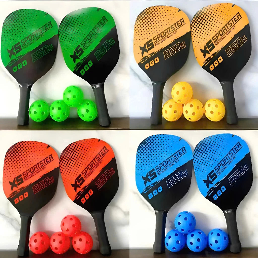 2 Pickleball Paddles and 4 ball ( new)